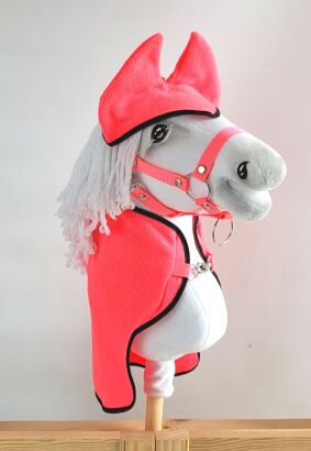 Zestaw dla Hobby Horse A4: derka + nauszniki – neon pink