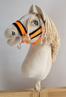 Kantar regulowany dla konia Hobby Horse A3 neon orange czarnym futerkiem